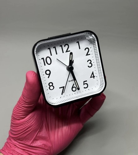 Non ticking silent alarm clock - alarm,