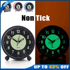 Quartz Alarm Clock With Night